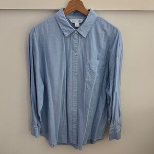 Old Navy Boyfriend Shirt Medium Light Blue Button Down Cotton Casual Top Size M